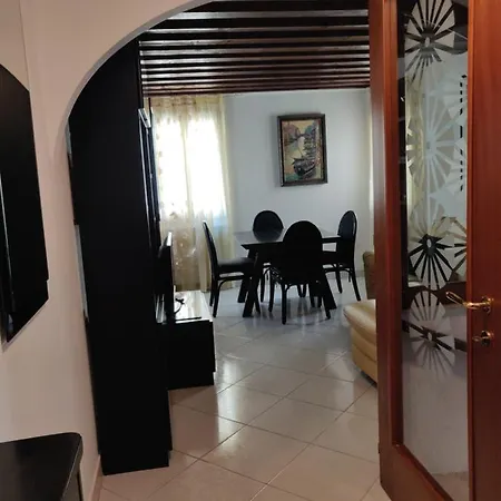 بيت للعطل Ca' Arte E Vacanze Mytravelchioggia كيودجا